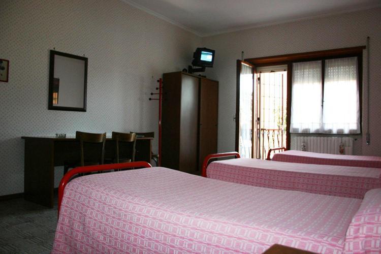 Albergo Anna Ciampino Habitación foto