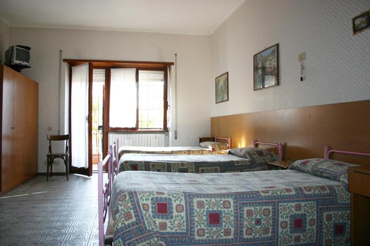 Albergo Anna Ciampino Habitación foto